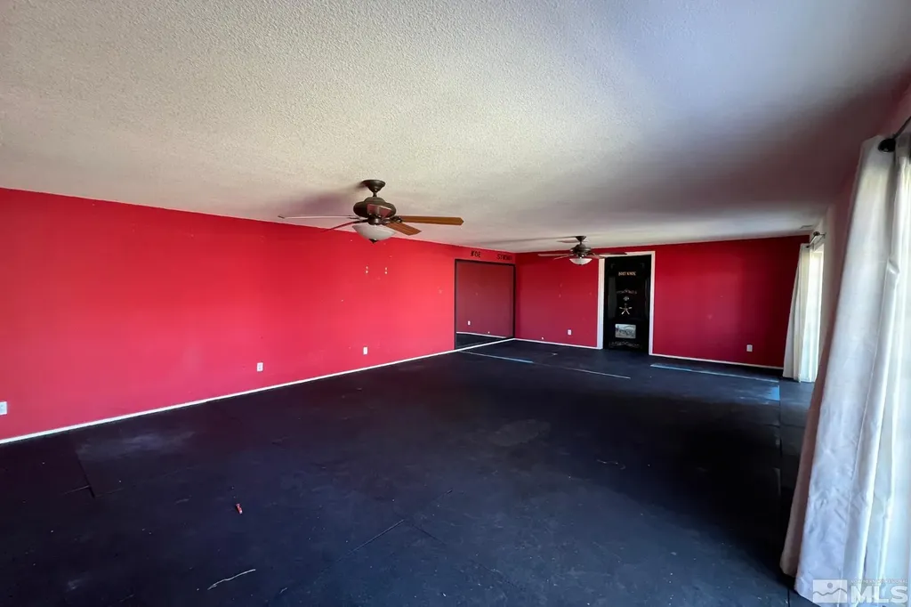 45 Julie Winnemucca NV 89445