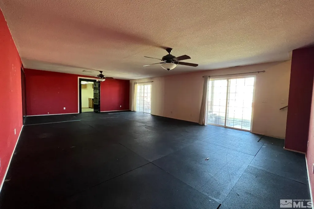 45 Julie Winnemucca NV 89445