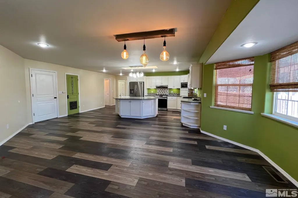 45 Julie Winnemucca NV 89445