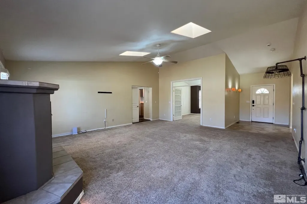 45 Julie Winnemucca NV 89445