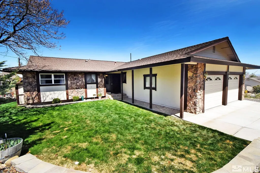 2975 Markridge Reno NV 89509