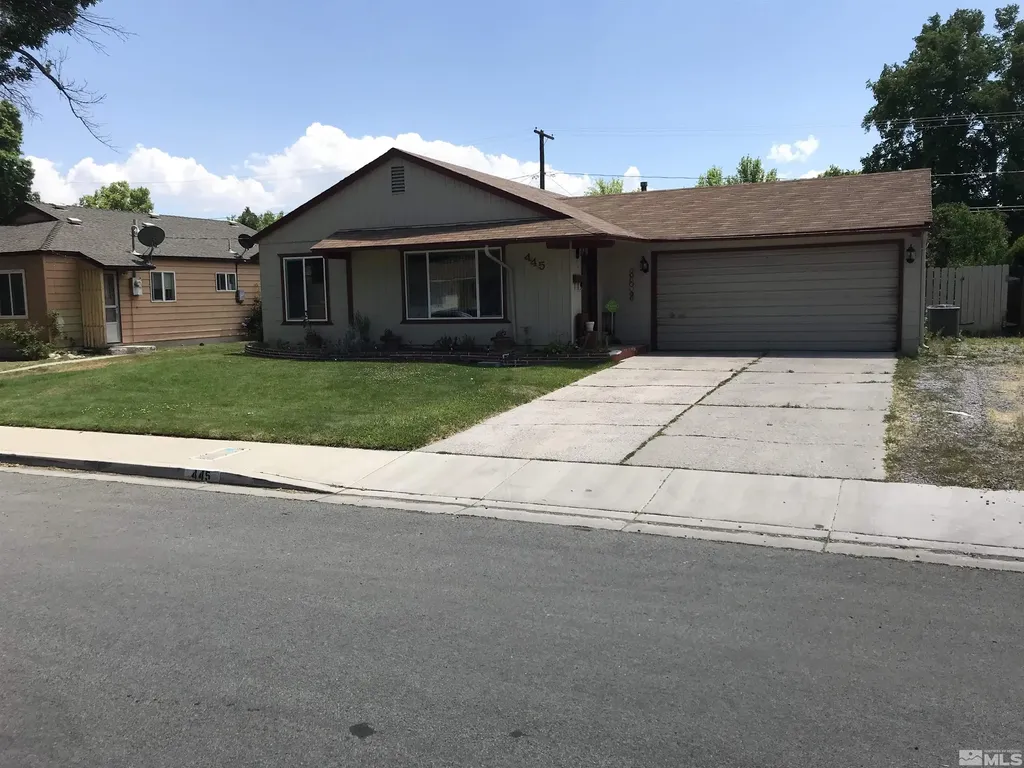 445 Sawyer Sparks NV 89431