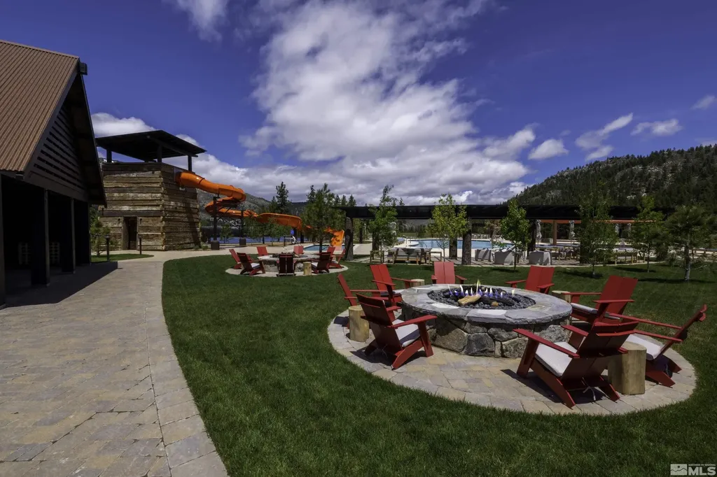 3562 Knob Point Carson City NV 89705