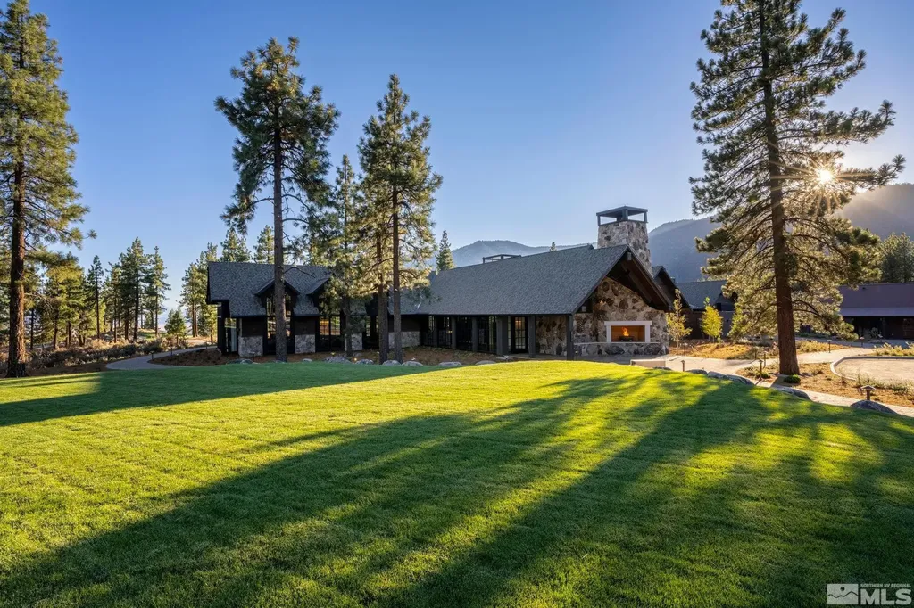 3562 Knob Point Carson City NV 89705
