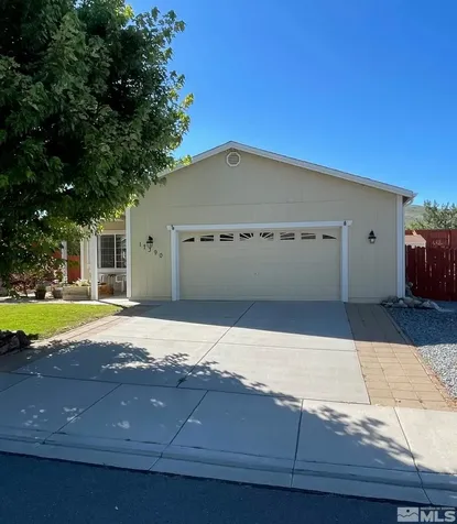 17390 Desert Lake Reno NV 89508