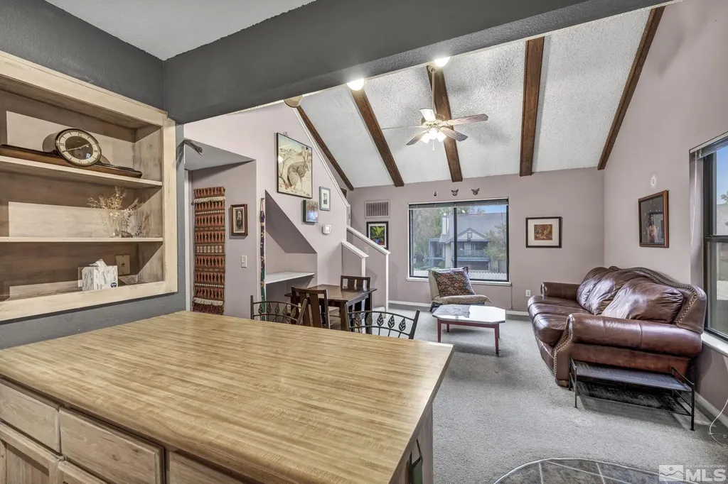 1465 Peckham Reno NV 89502