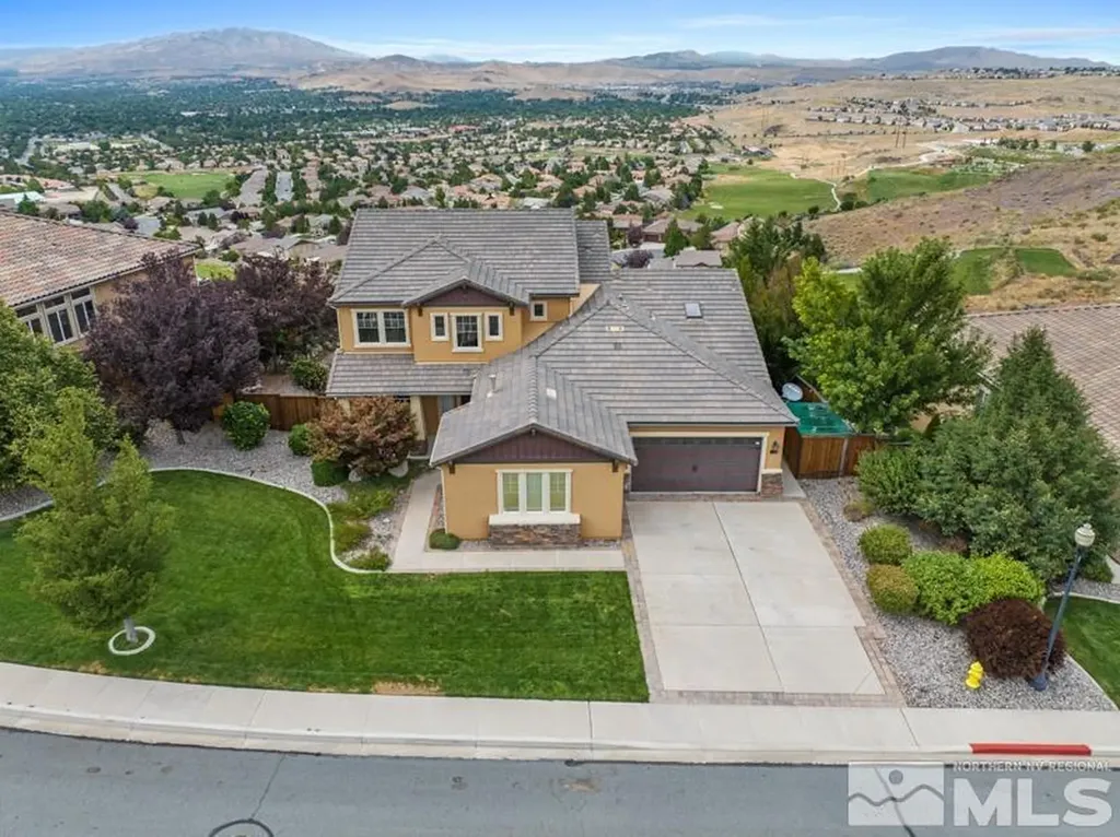 2960 Savona Sparks NV 89434