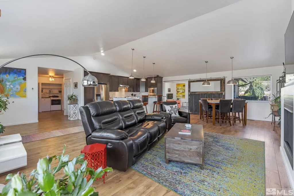 15245 Callahan Reno NV 89511