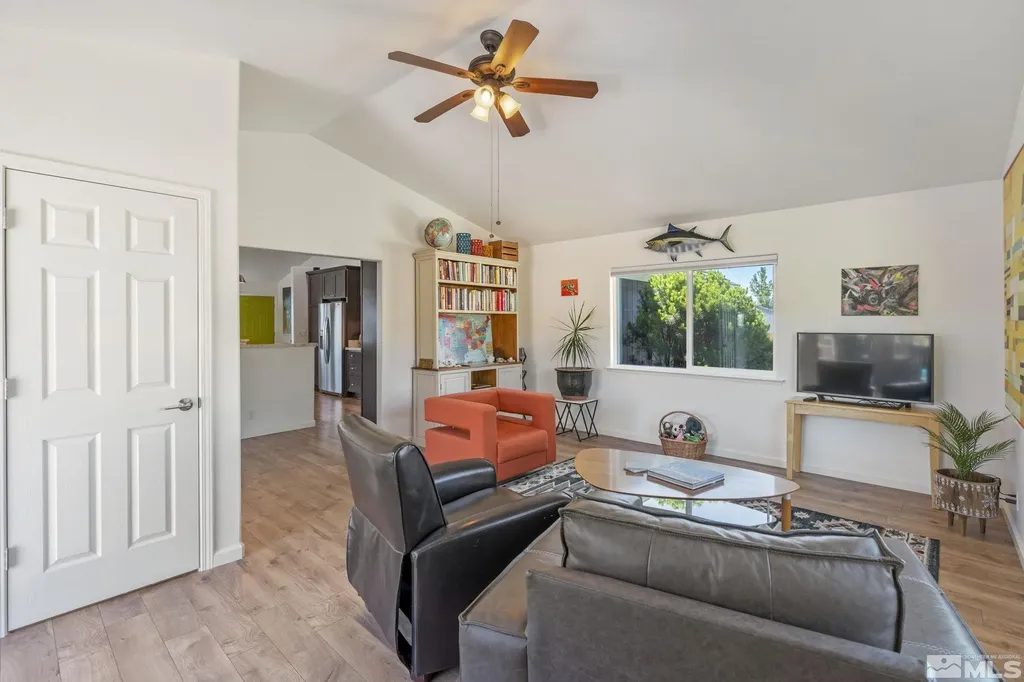 15245 Callahan Reno NV 89511