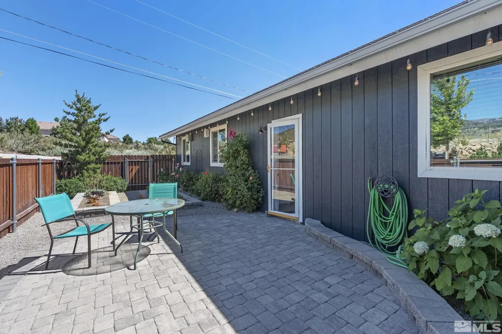15245 Callahan Reno NV 89511
