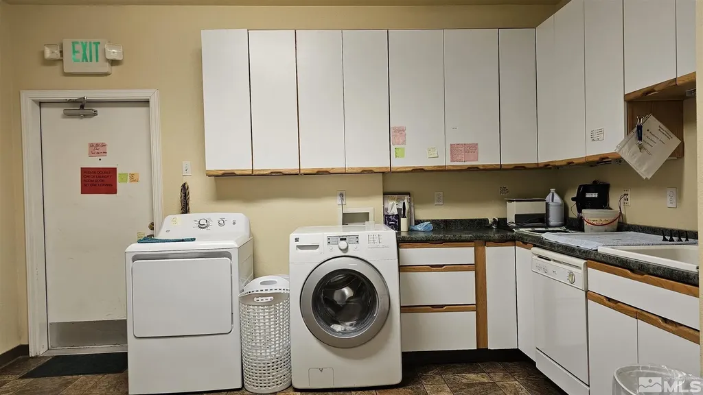 405 Main Yerington NV 89447