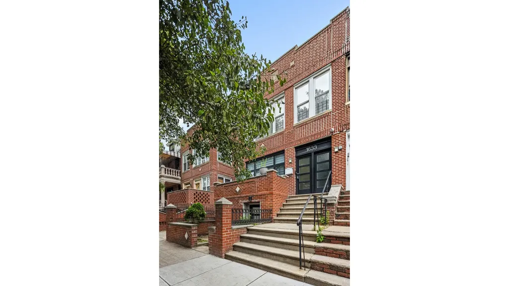 1633 Carroll Street New York City NY 11213