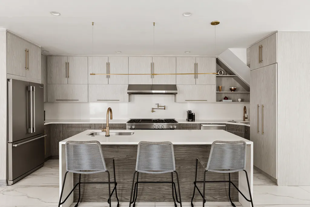 1633 Carroll Street New York City NY 11213
