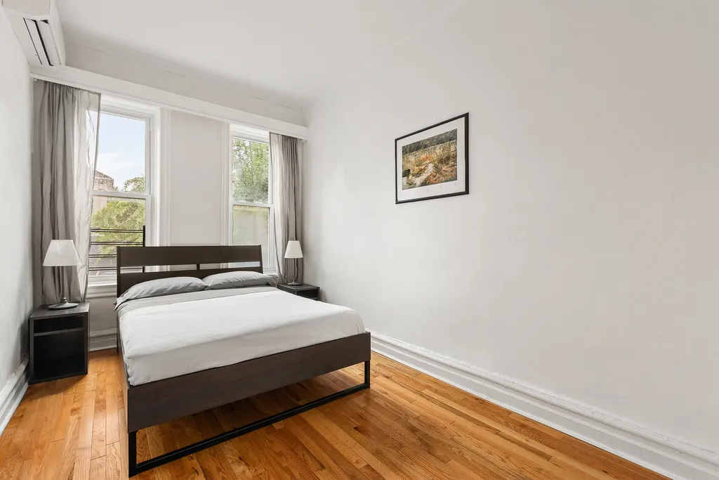 1633 Carroll Street New York City NY 11213