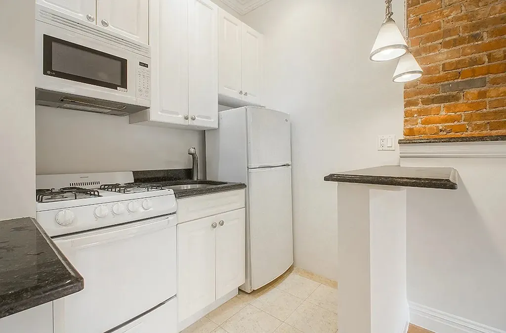 28 W 90th Street New York City NY 10024