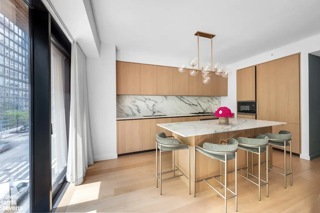 139 E 23rd Street New York City NY 10010