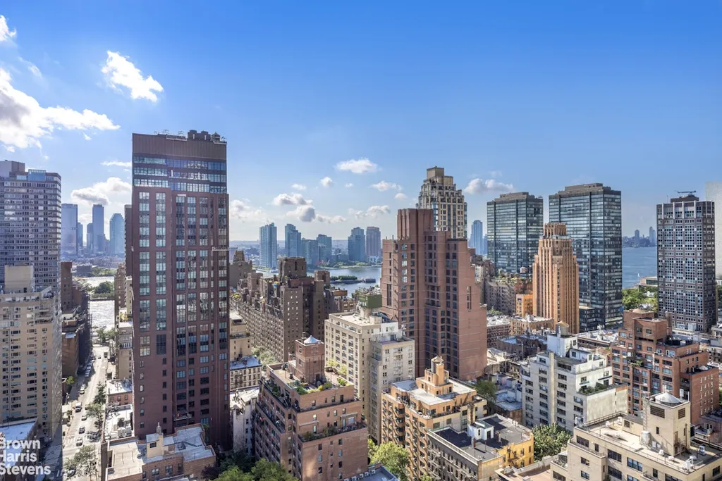 310 E 53rd Street New York City NY 10022
