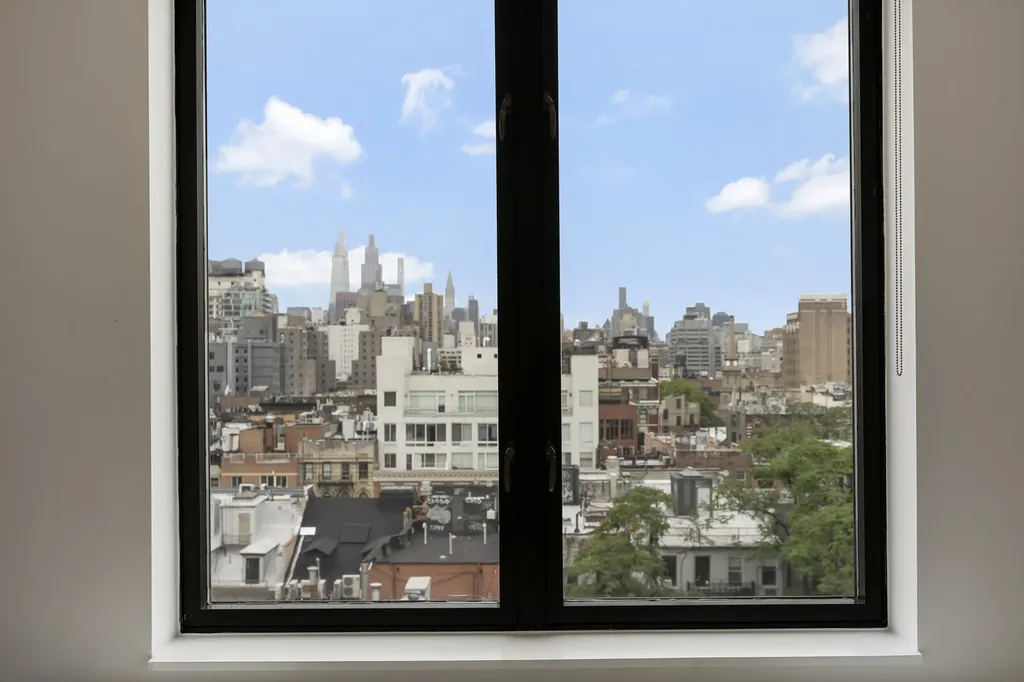 24 E 7th Street New York City NY 10003