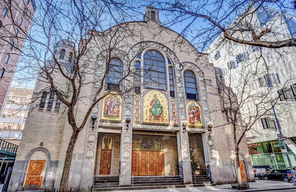 24 E 7th Street New York City NY 10003