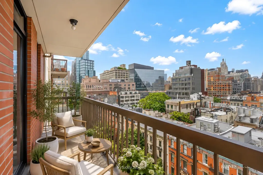 24 E 7th Street New York City NY 10003