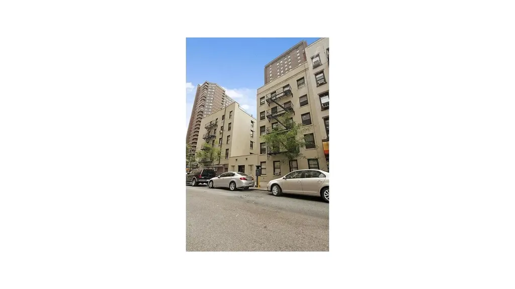 240 E 24th Street New York City NY 10010