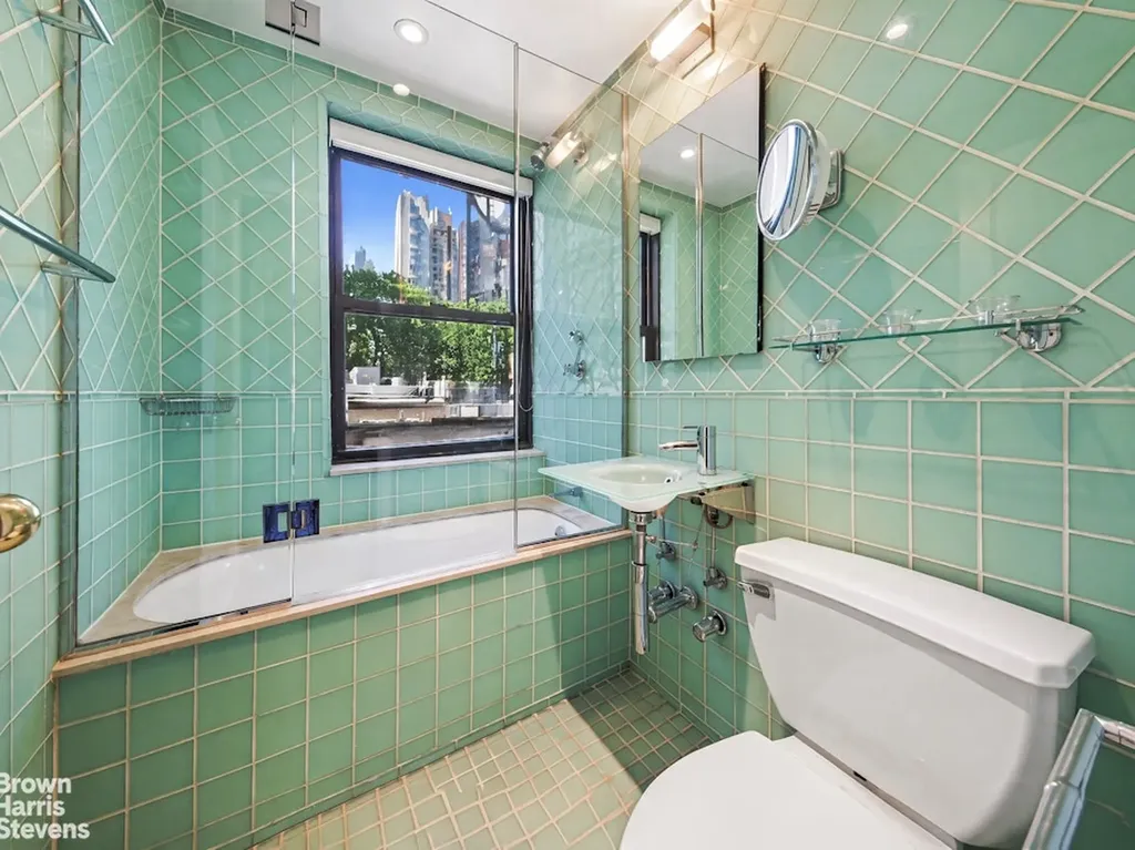 235 E 49th Street New York City NY 10017