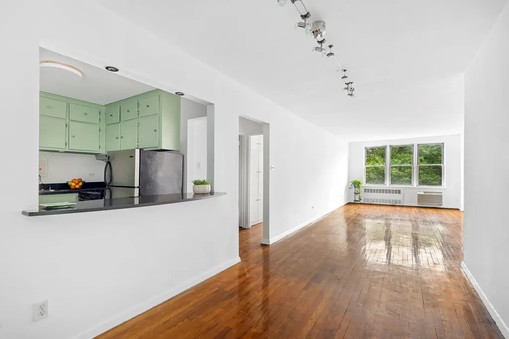 415 Argyle Road New York City NY 11218