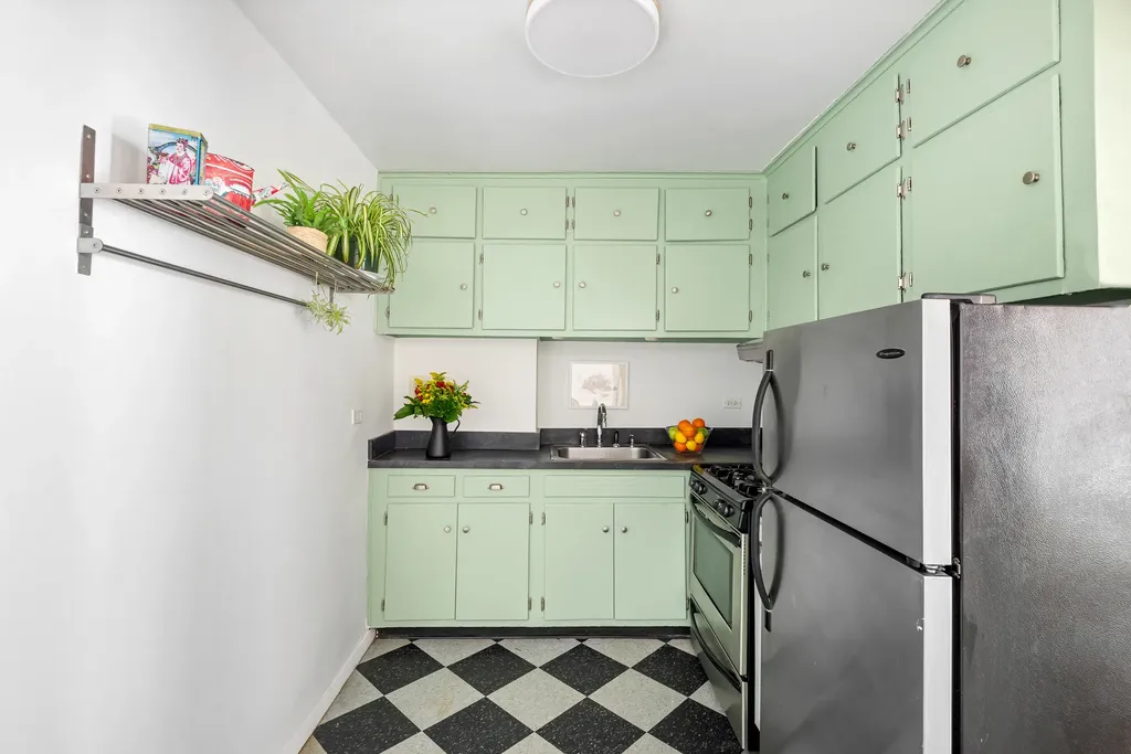 415 Argyle Road New York City NY 11218