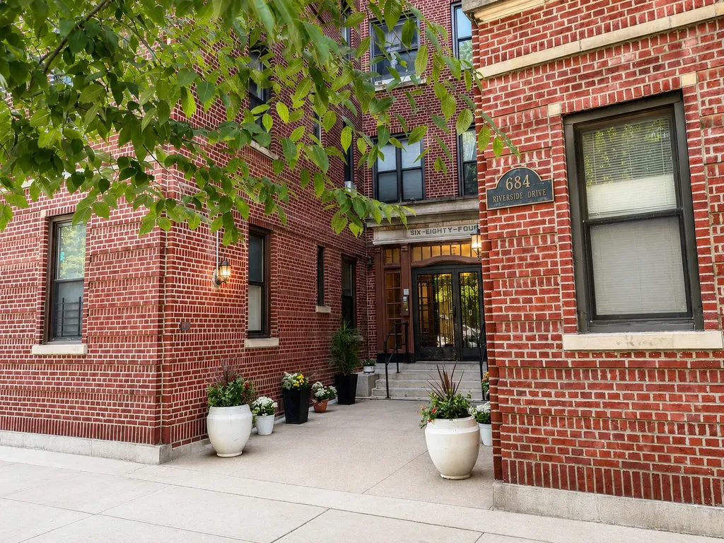 684 Riverside Drive New York City NY 10031