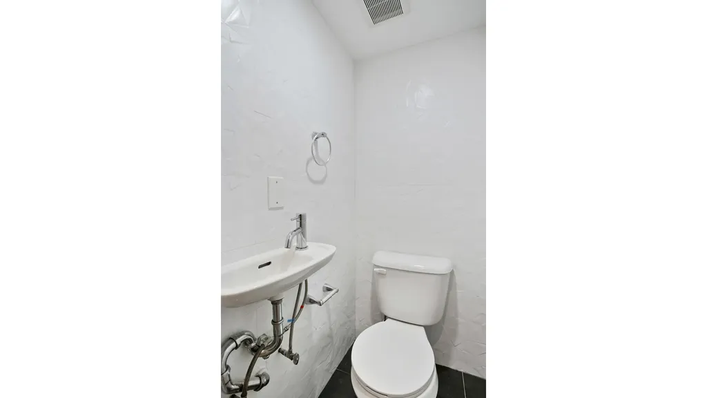 362 Hancock Street New York City NY 11216