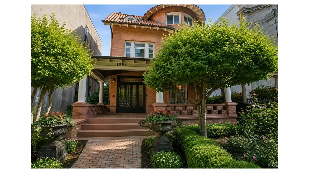 1094 Park Place New York City NY 11213