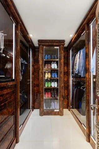 215 Exeter Street New York City NY 11235