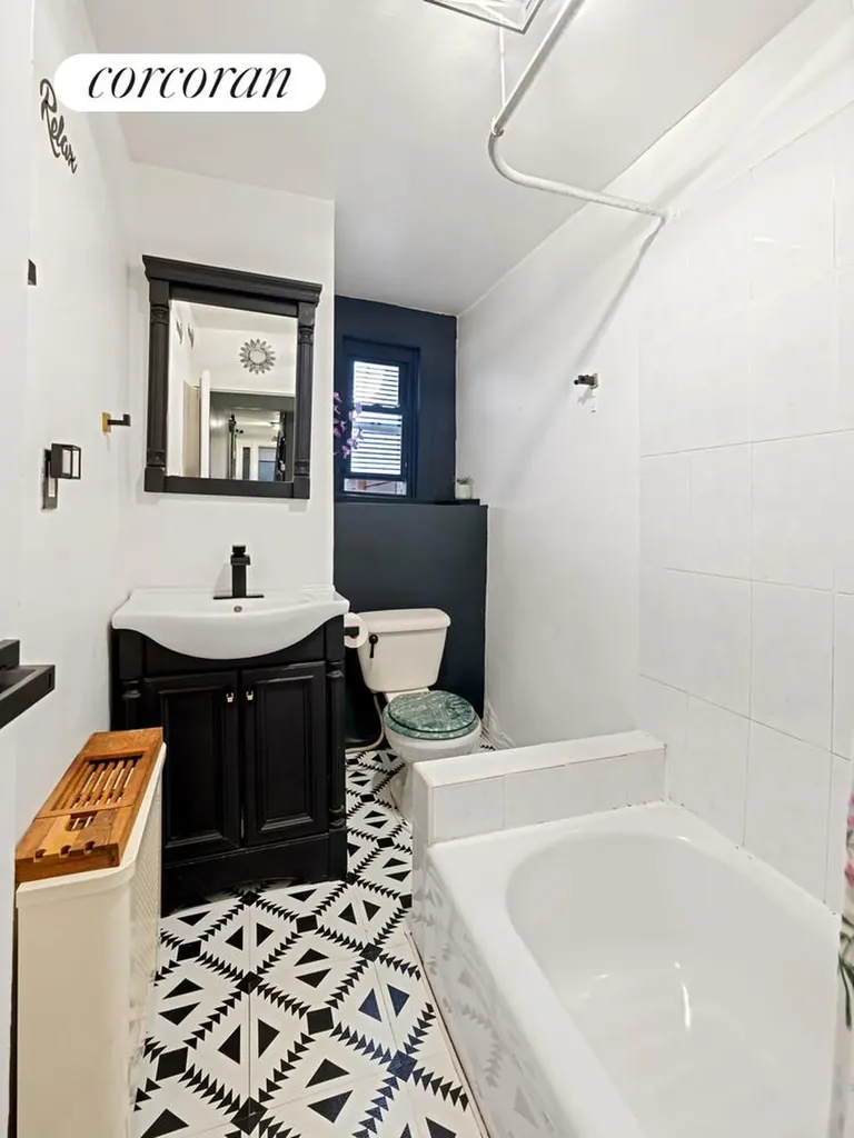 61 Hull Street New York City NY 11233