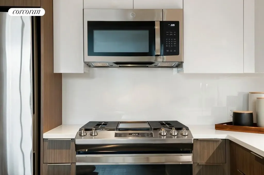 166-20 90th Avenue New York City NY 11432
