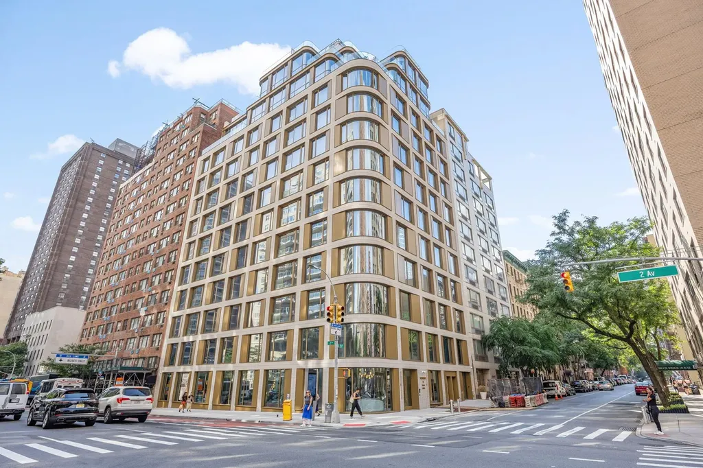 250 E 25th Street New York City NY 10010