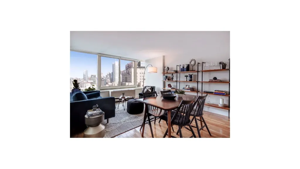 315 W 33rd Street New York City NY 10001