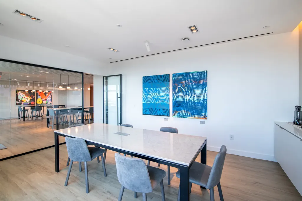 315 W 33rd Street New York City NY 10001