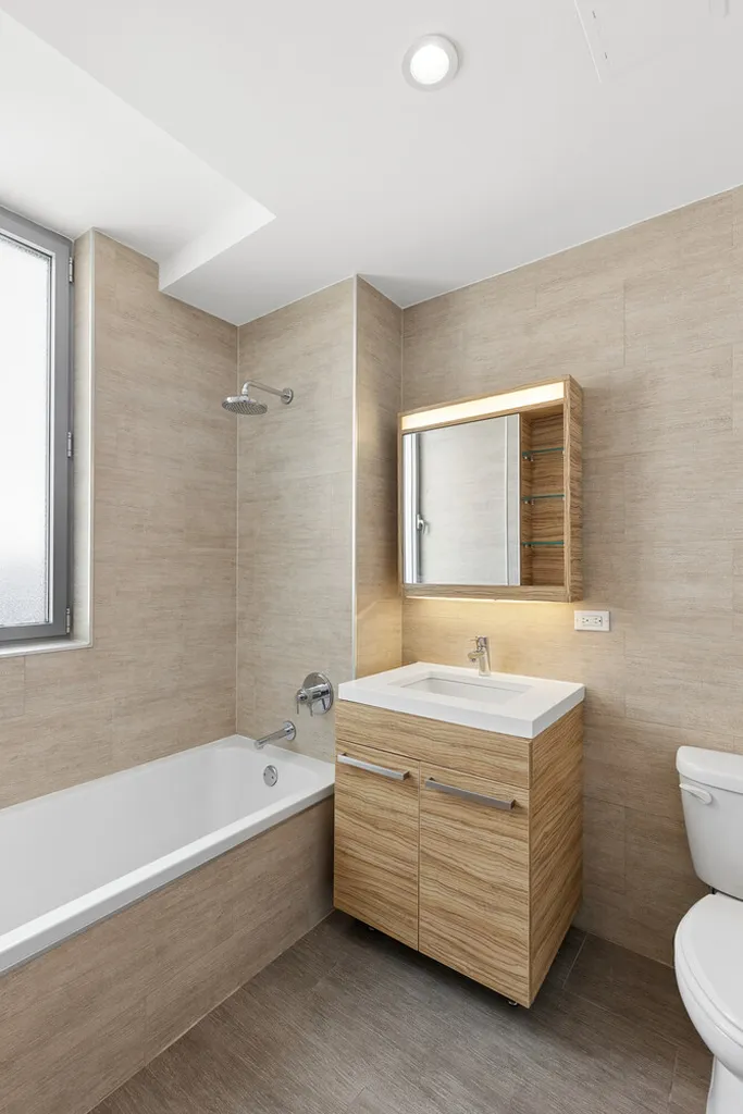 321 W 110th Street New York City NY 10026