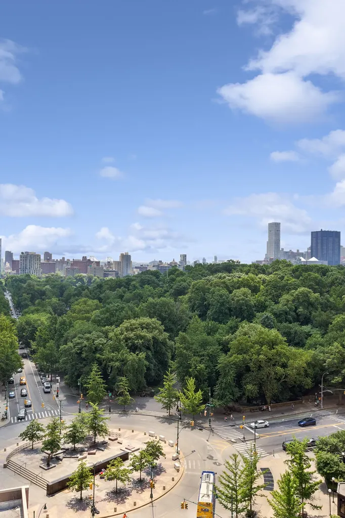 321 W 110th Street New York City NY 10026