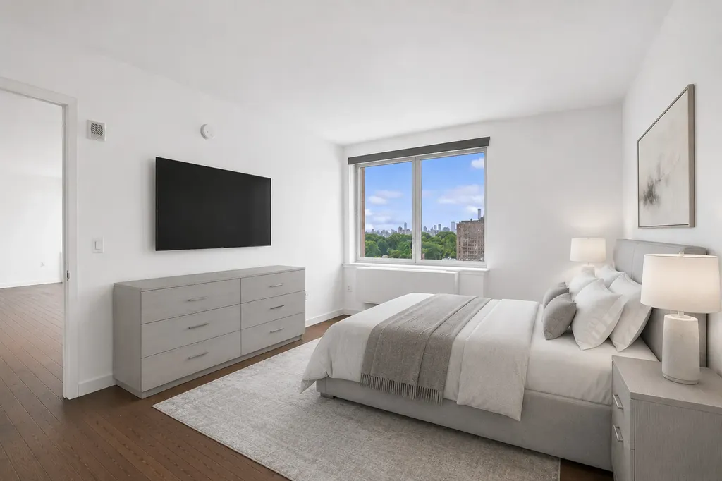 321 W 110th Street New York City NY 10026