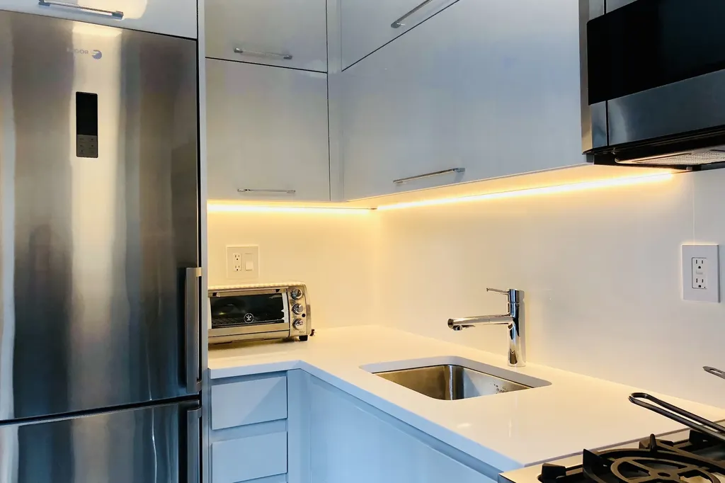1160 3rd Avenue New York City NY 10065