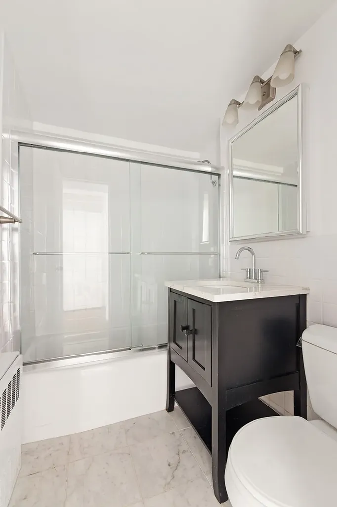 333 E 46th Street New York City NY 10017