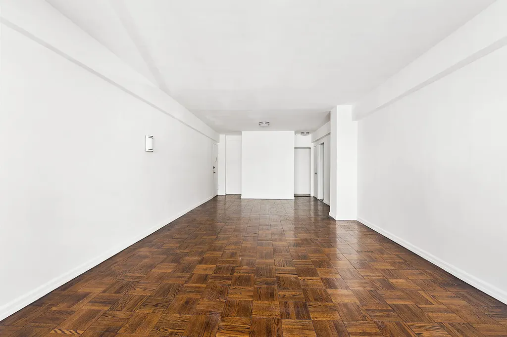 333 E 46th Street New York City NY 10017