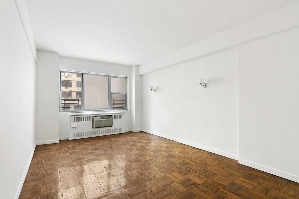 333 E 46th Street New York City NY 10017