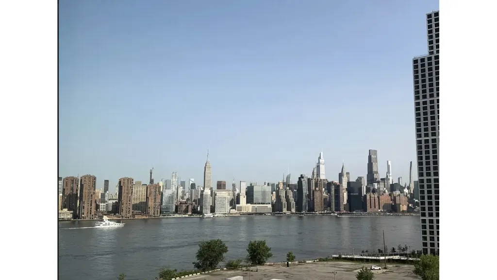 29 Huron Street New York City NY 11222
