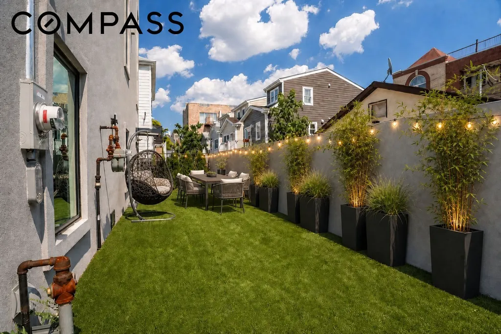 2813 Brown Street New York City NY 11235