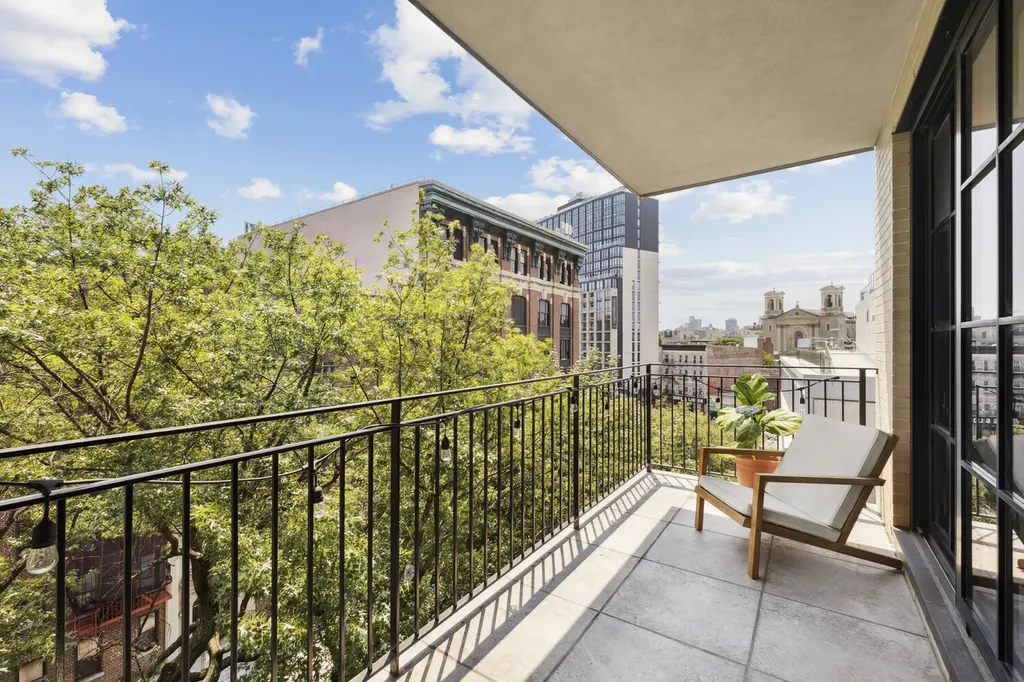 532 Clinton Avenue New York City NY 11238