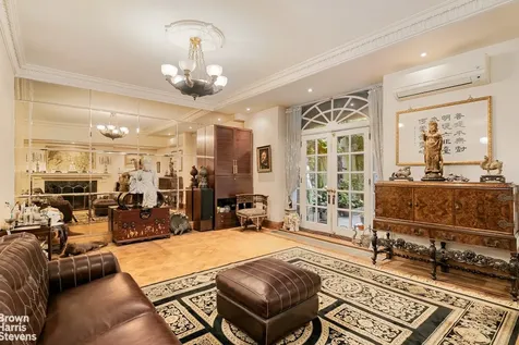 6 E 76th Street New York City NY 10021