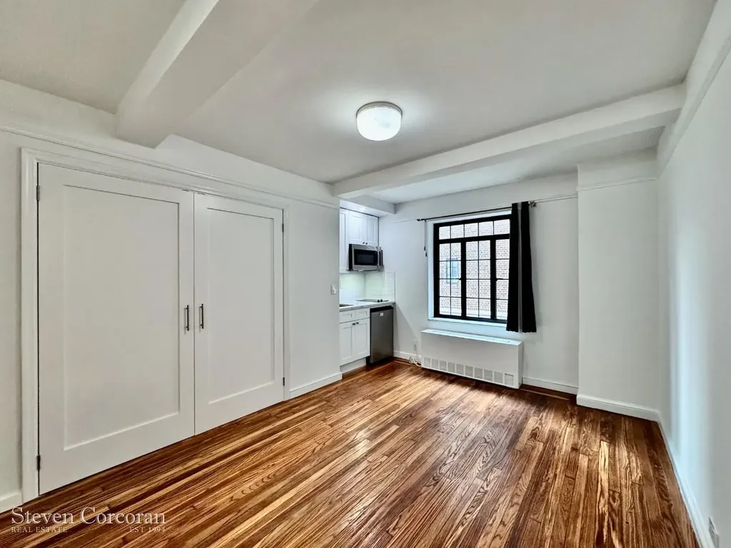 25 Tudor City Place New York City NY 10017