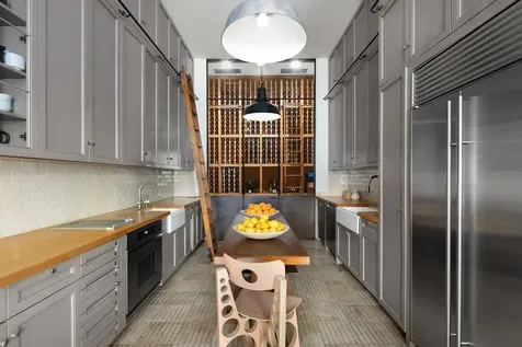 10-12 E 94th Street New York City NY 10128
